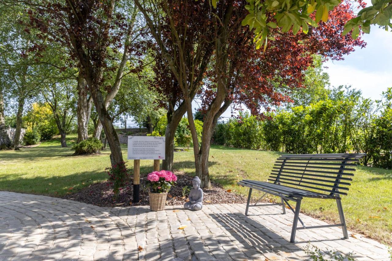 La Villa Des Coquelicots Duisans Bagian luar foto